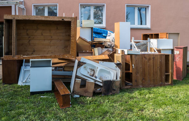 Best Junk Hauling Services  in East Niles, CA